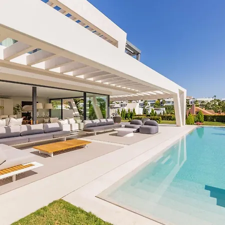 Haza Del Conde - Eaw Homes