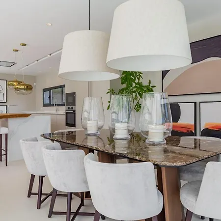 Haza Del Conde - Eaw Homes *