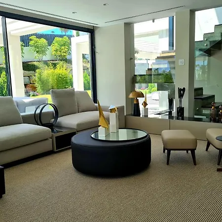 Villa Haza Del Conde - Eaw Homes *