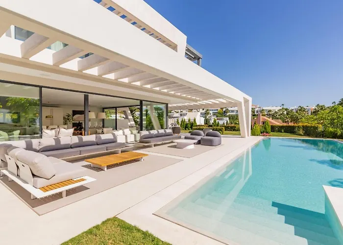 Haza Del Conde - Eaw Homes