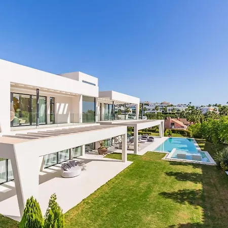 Вілла Haza Del Conde - Eaw Homes